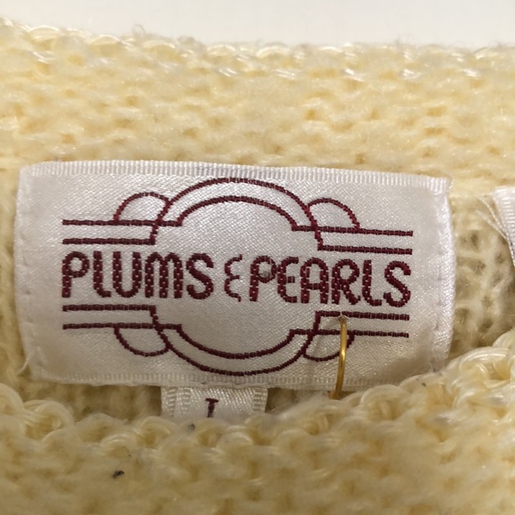 70's Vintage Plums & Pearls Knit Sweater - Picture 3 of 4
